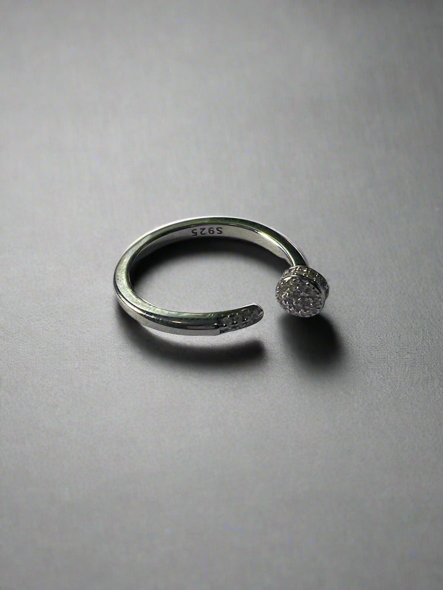 Nail Ring