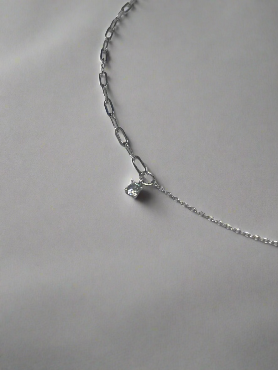 The Linked Up Necklace